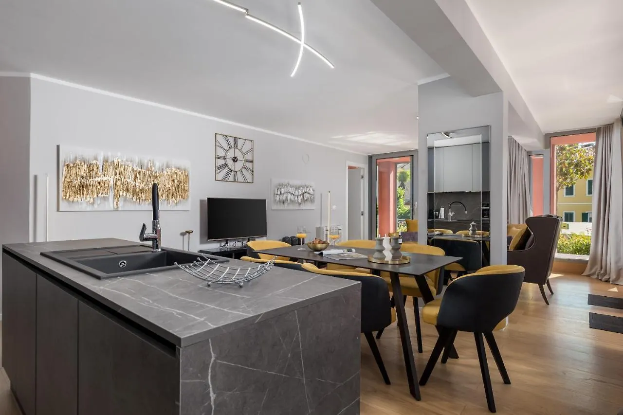 Luxury City Center Apartment -50M To The Sea Opatija 0*,